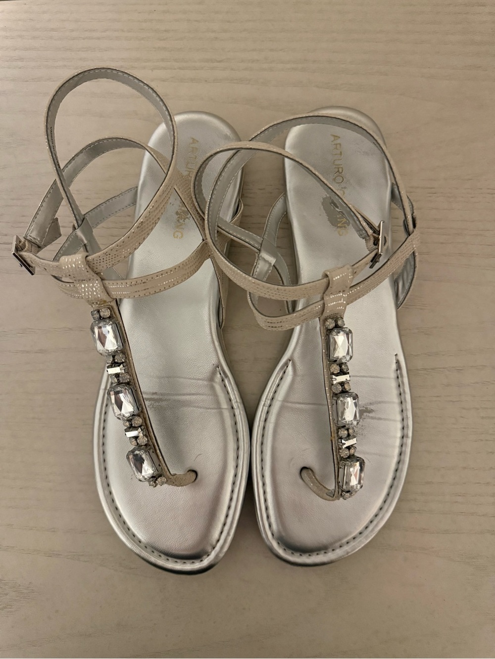 Arturo Chiang Silver Embellished Sandals